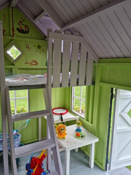 Medinis vaikų žaidimų namelis "Marija", 5,4m2