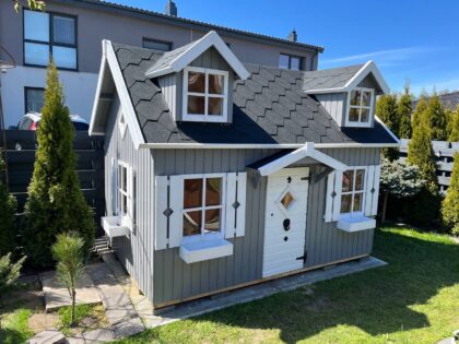 Medinis vaikų žaidimų namelis "Marija", 5,4m2 - Image 2