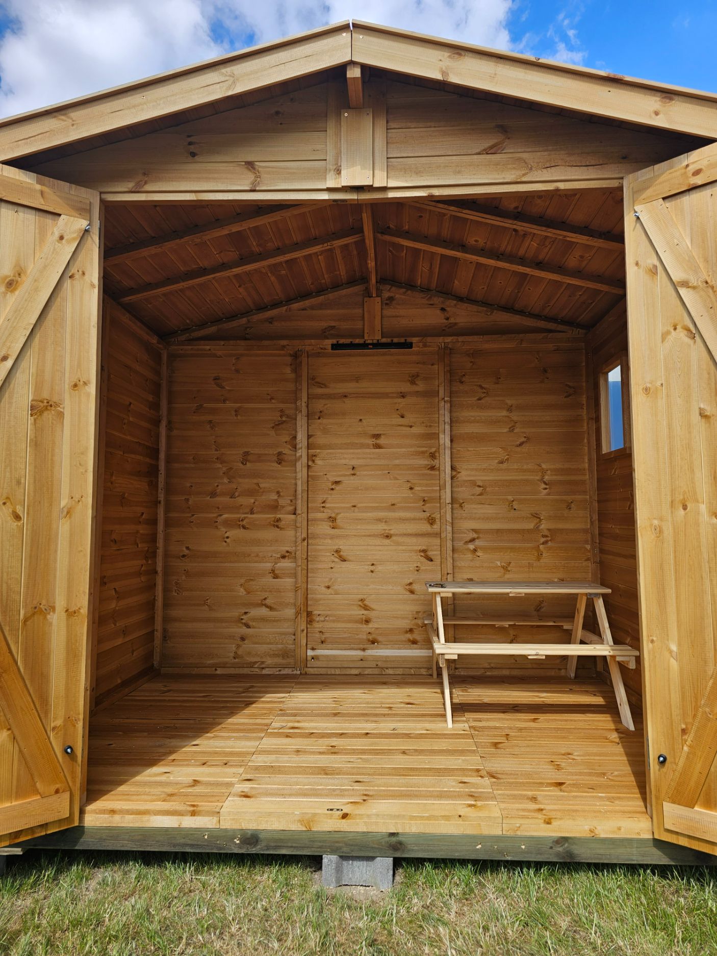 Medinis sandėliukas „Barsukas“ 3,95 m2