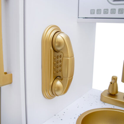 Medinė vaikiška virtuvėlė „Donatela”