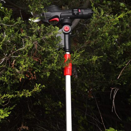 Secateur 7.2V Batt.Lith.+Manche Telesc.