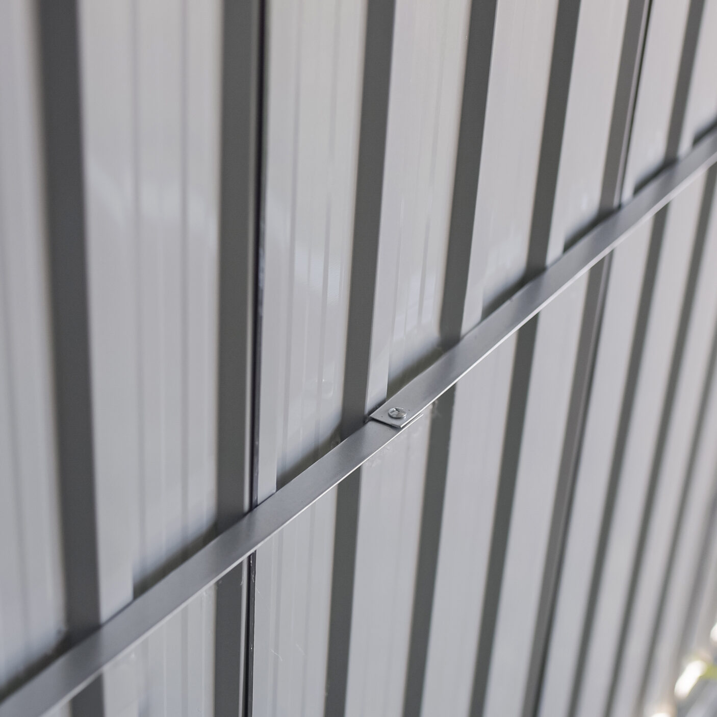 Metalinis sandėliukas "Apuokas" su malkine, 10 m2 - Image 12