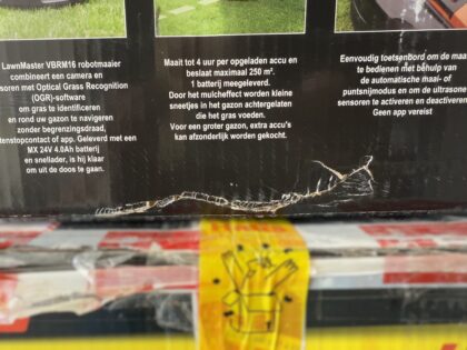 Belaidis vejos pjovimo robotas Lawnmaster 24 V, 4 Ah - pažeista pakuotė - Image 2