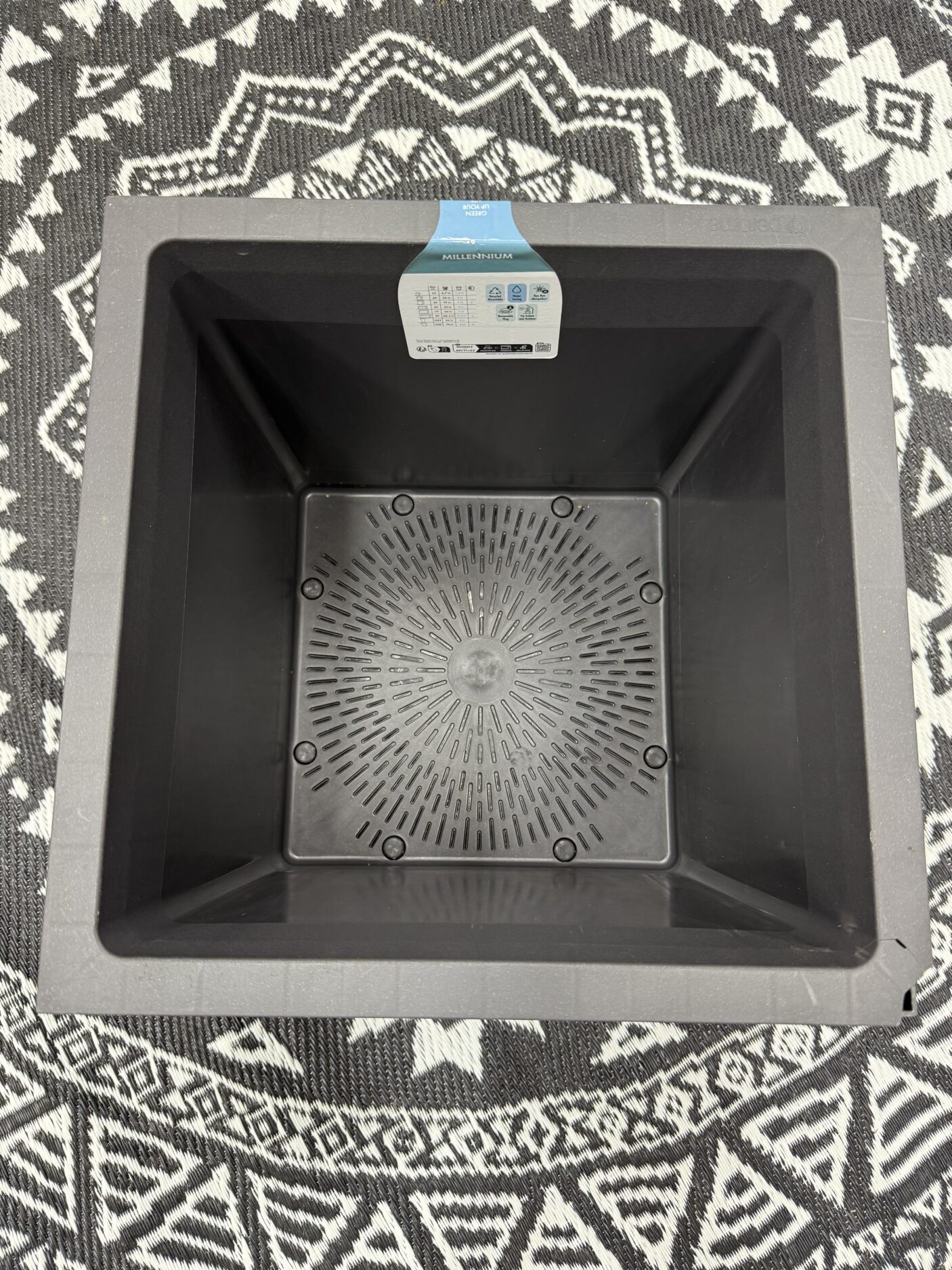 Vazonas „Antracitas” su vandens rezervuaru, 39 cm - prekė su defektu - Image 4