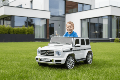 Vaikiškas elektromobilis "Mercedes G500", baltas - Image 2