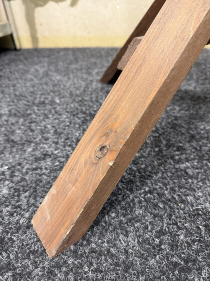 Paukščių lesyklėlė "Kukutis" su stovu_ekspozicinė prekė - Image 5