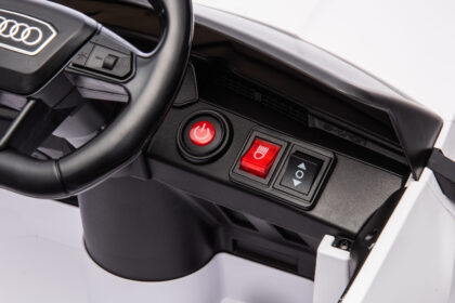 Vaikiškas elektromobilis "Audi SQ8" - Image 9